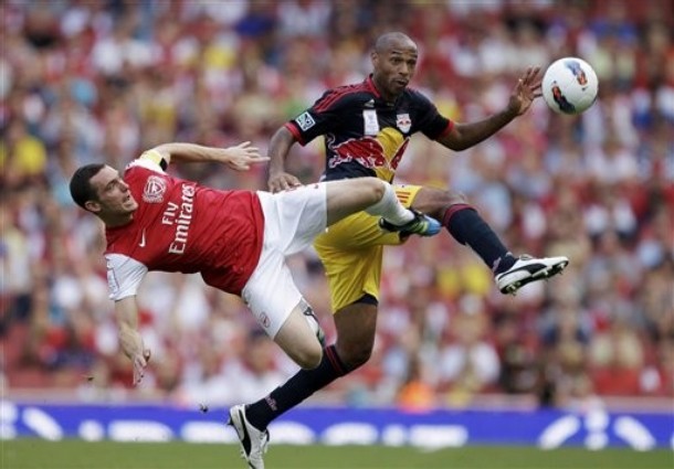 Djourou and Koscielny fit, but Vermaelen ‘a little doubt’ for United