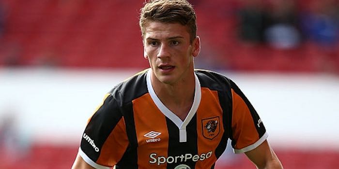 Report: 17 year old Hull City left-back linked