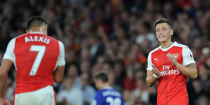 Ozil Alexis contract demands £250,000